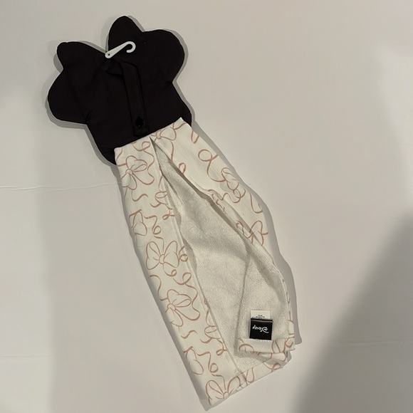 Disney Kitchen Essentials Set - Picture 3 of 11